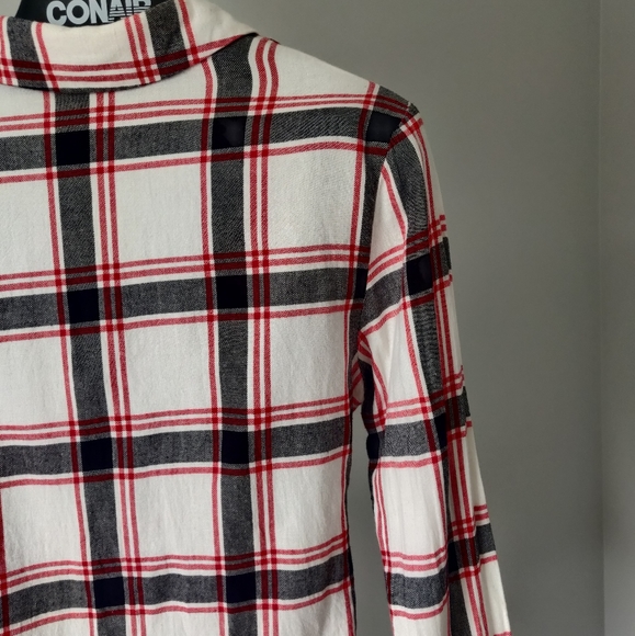 Shirt with Corset - Picture 10 of 11